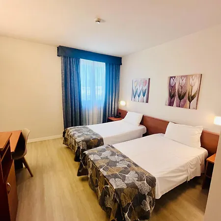 Gallia Hotel 3*
